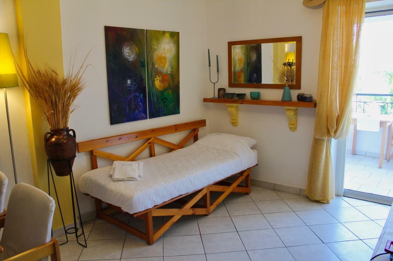 Fokais Beach Apartment Néa Fókaia Esterno foto