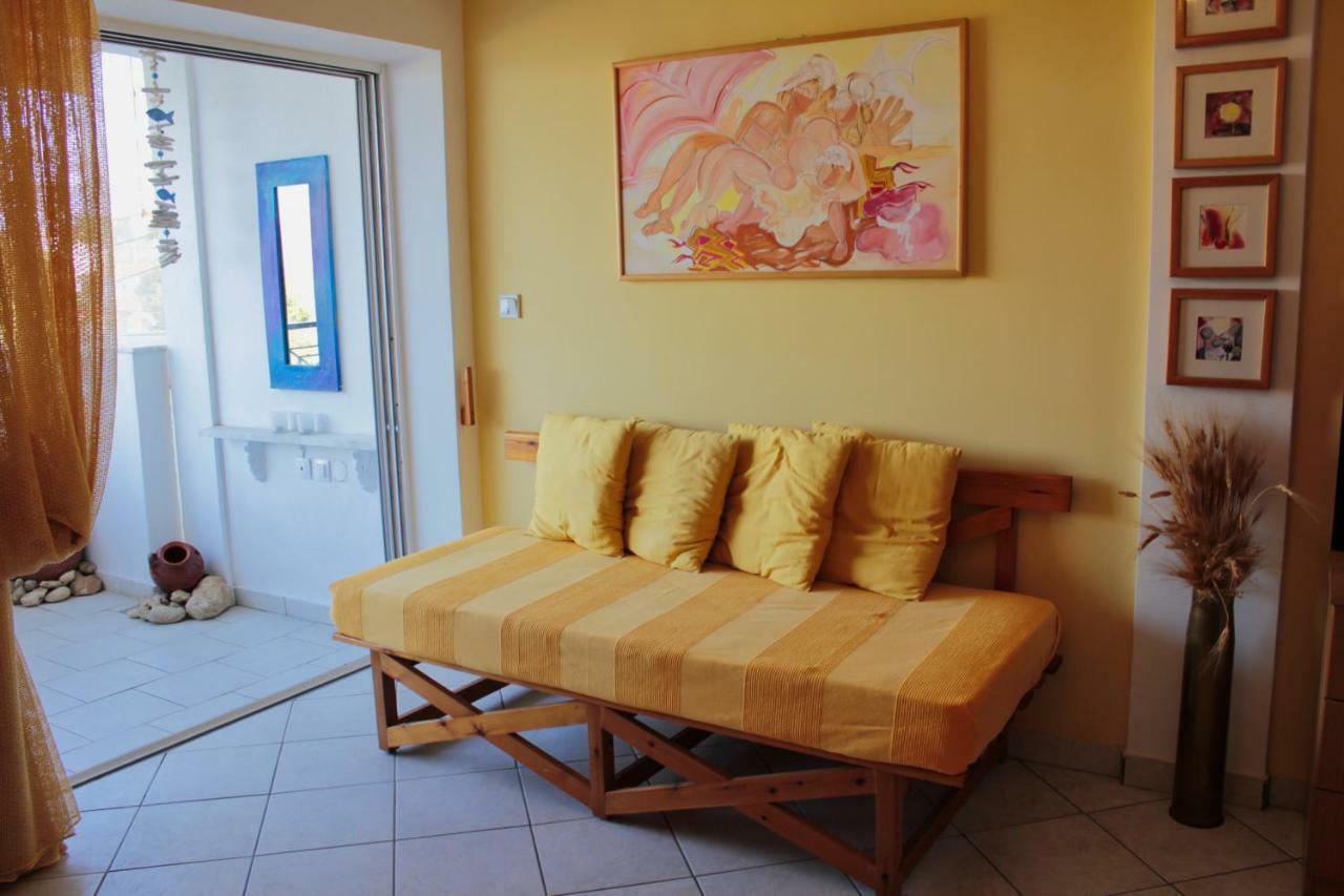 Fokais Beach Apartment Néa Fókaia Esterno foto